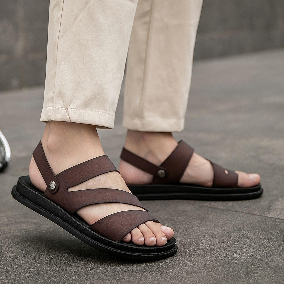 Getaway Strappy Sandals – Lightweight Summer Slides for Everyday Comfort