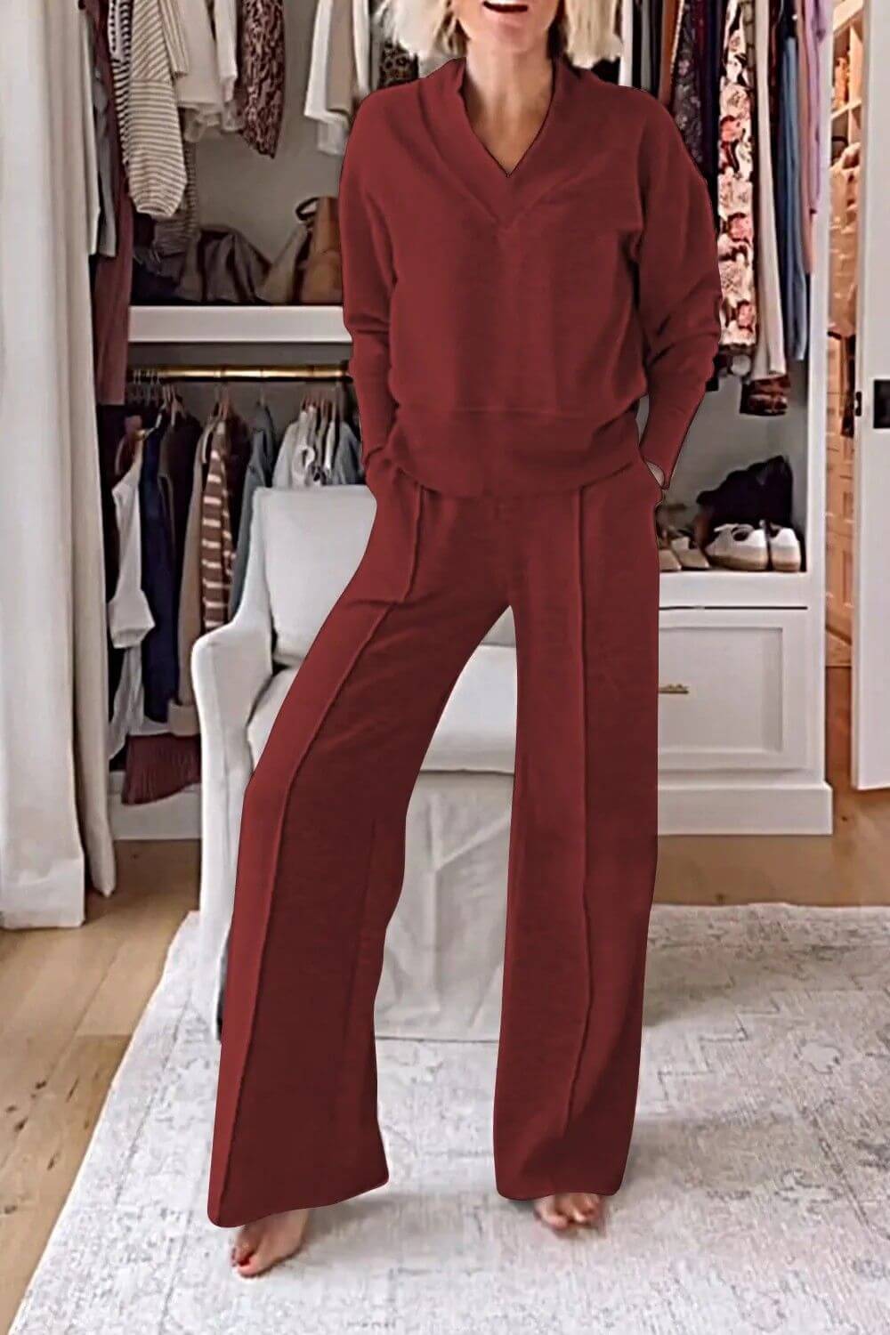 Women’s 2-Piece Lounge Set – Soft V-Neck Top & Wide-Leg Pants