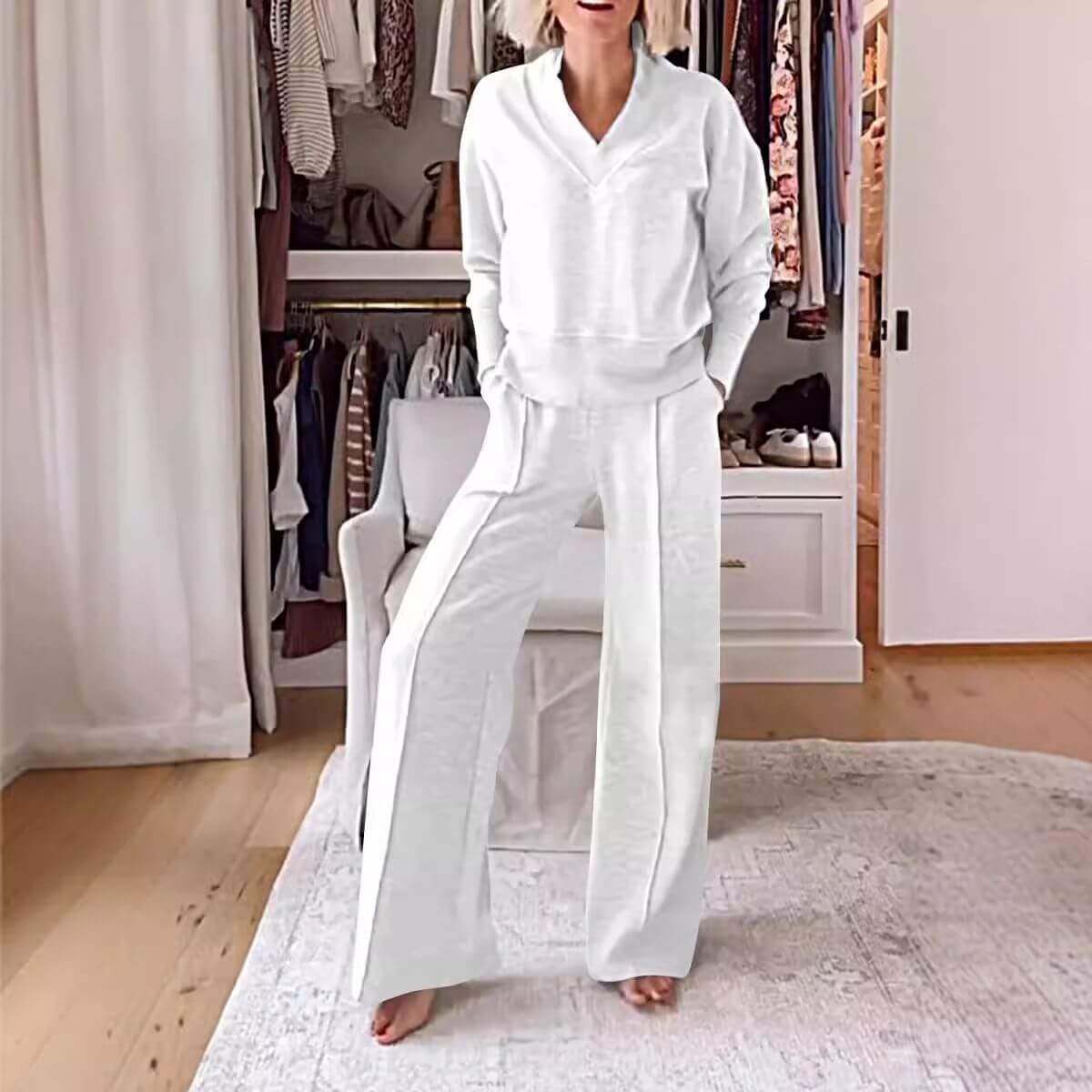 Women’s 2-Piece Lounge Set – Soft V-Neck Top & Wide-Leg Pants