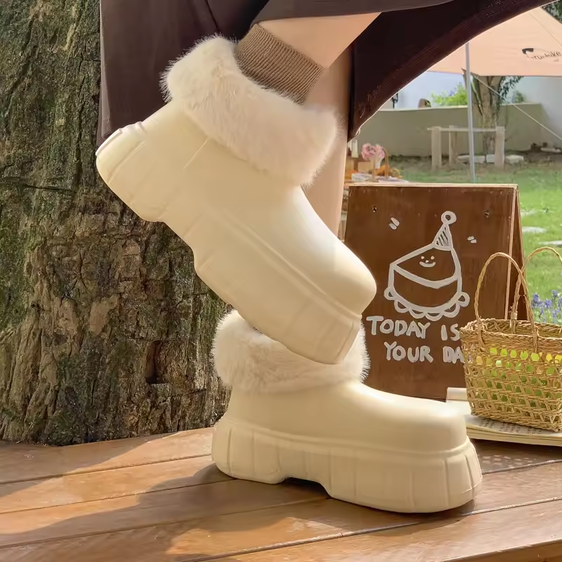 Women Winter Designer Luxury Snow Booties Fluffy Shoes